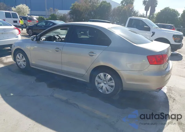 3VWDP7AJ4DM291552: 44587934