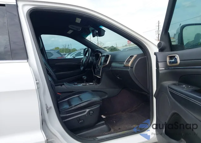 1C4RJFBG0FC243123: 44587103