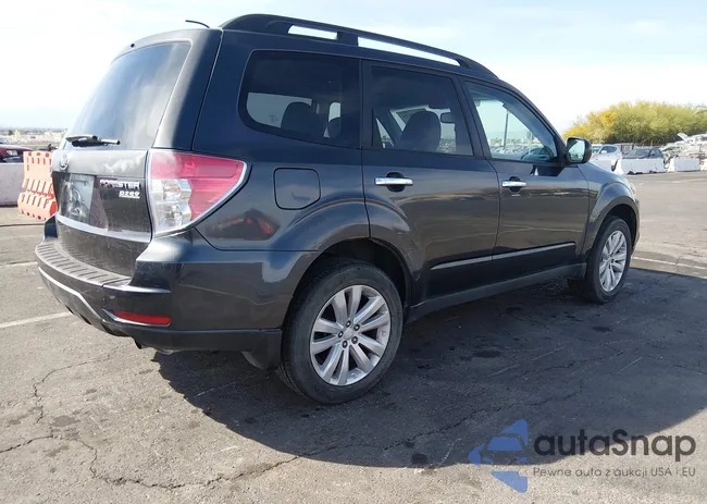 JF2SHADC9BH735951: 44587133