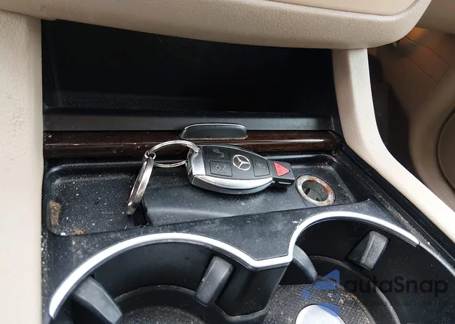 4JGDF7CE9DA258609: 44587208