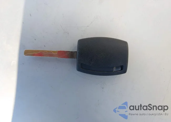 1FADP3F28FL320980: 44587393