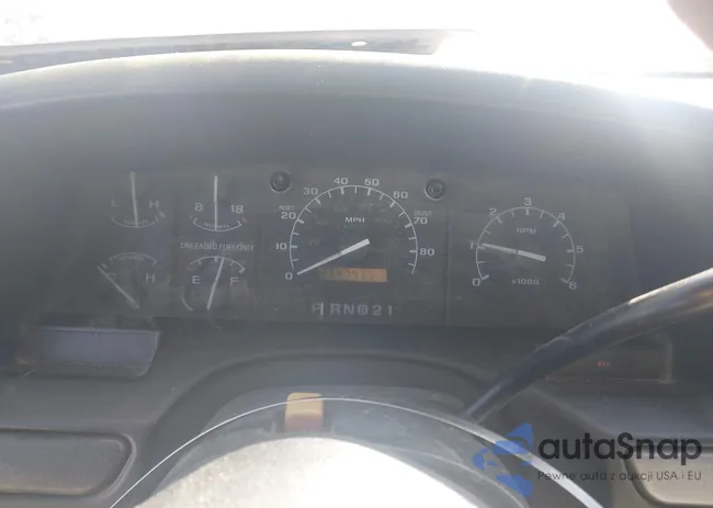 1FTHX26G1SKA74937: 44588534