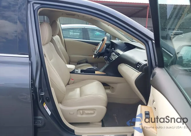 2T2ZB1BA9FC004488: 44588538