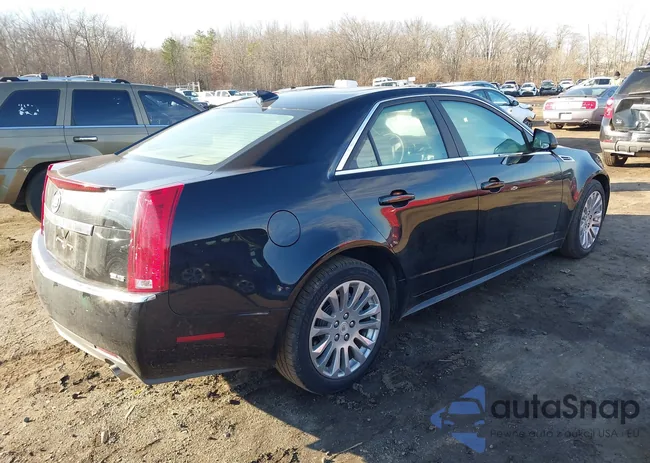 1G6DJ5EV3A0105930: 44588542