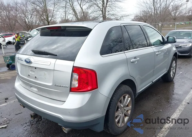 2FMDK3KC6BBA44702: 44588589