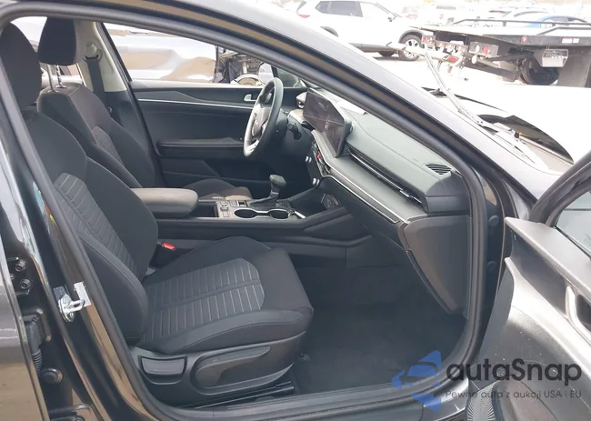 KNAG24J77T5428485: 44588597