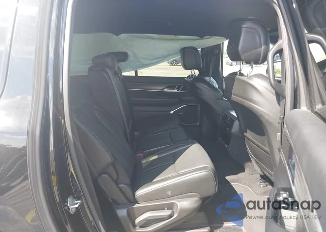 1C4SJSBPXRS101852: 44588659