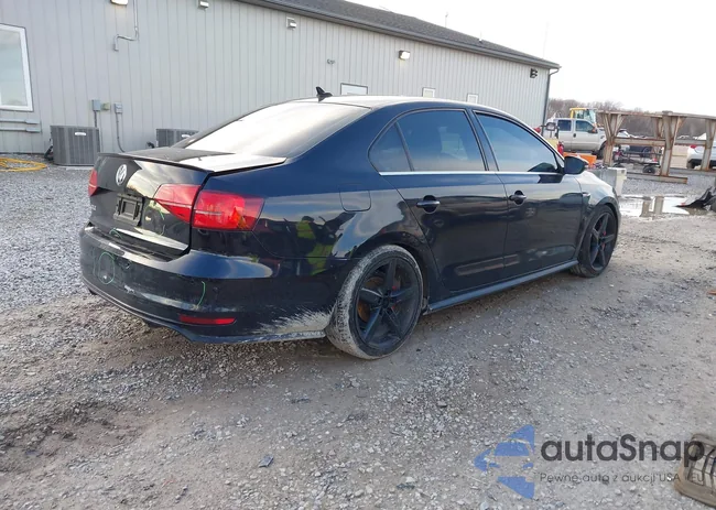 3VW5T7AJ1HM278716: 44588662