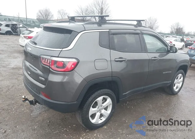 3C4NJDBB4JT455530: 44588673