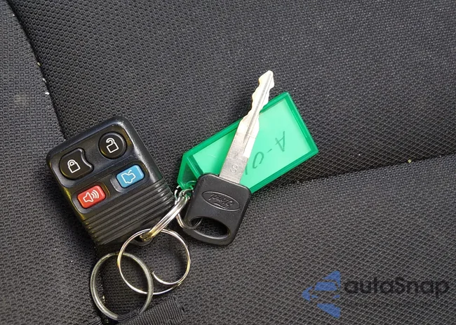 1FAHP2L88JG141571: 44588853