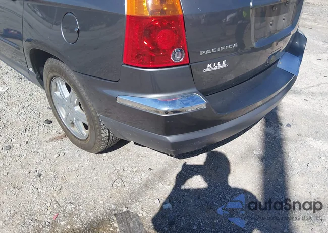 2C8GF684X4R580651: 44588219