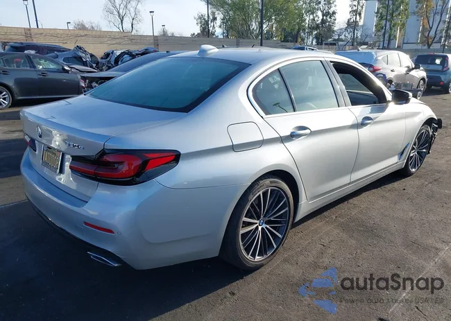 WBA13AG02MCF09695: 44588329