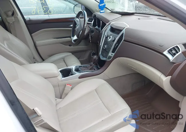 3GYFNEE33CS618044: 44588348