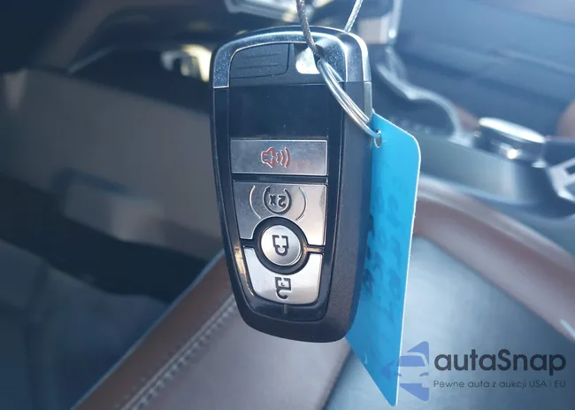 1FMEE8BPXRLA31828: 44588385