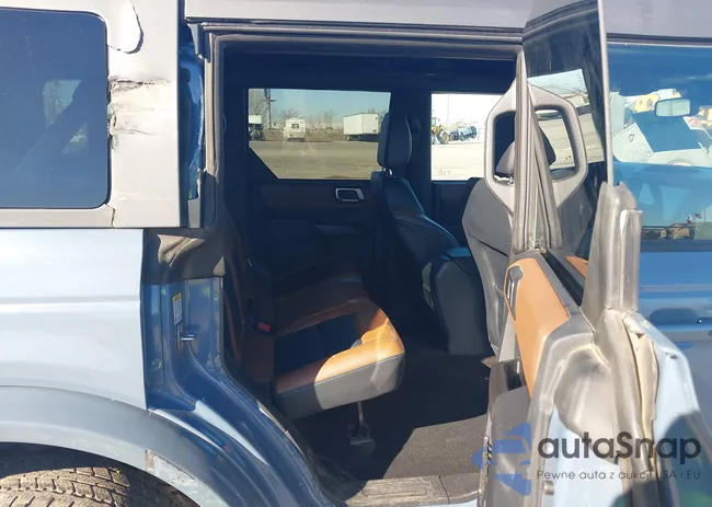 1FMEE8BPXRLA31828: 44588385