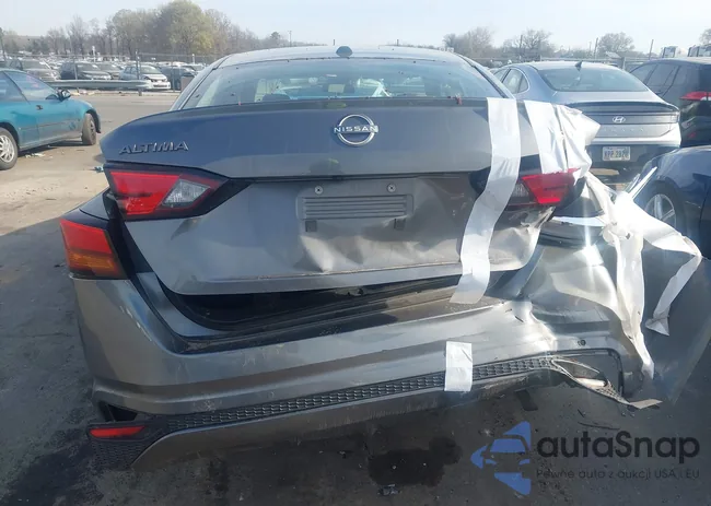 1N4BL4DV9RN370964: 44588420