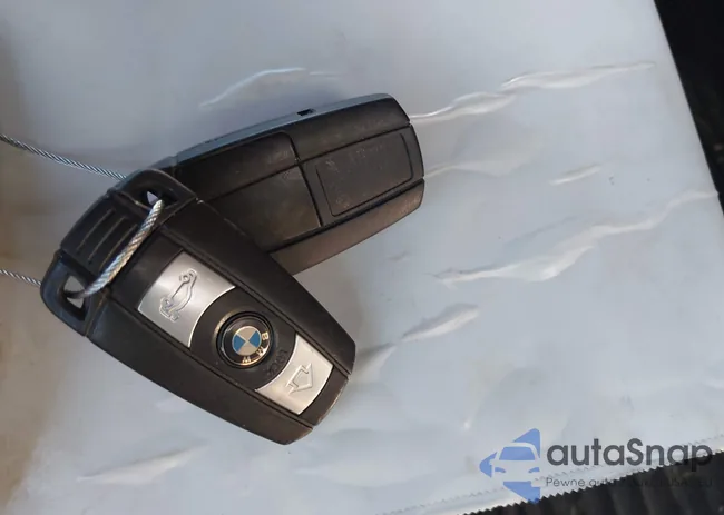 5UXZW0C52C0B88832: 44588471