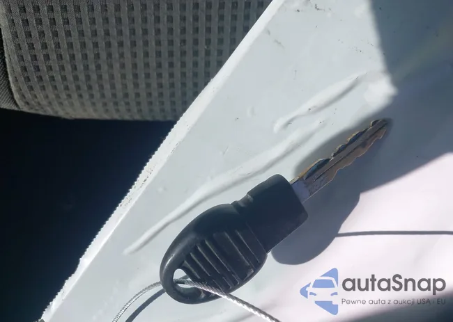 2B3KA43D39H530985: 44589519