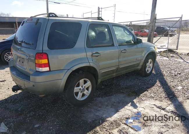 1FMCU95H76KB80087: 44589521