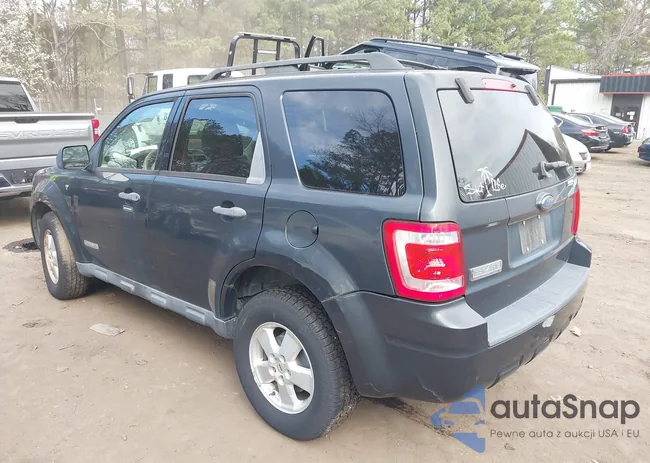 1FMCU03108KB36484: 44589634