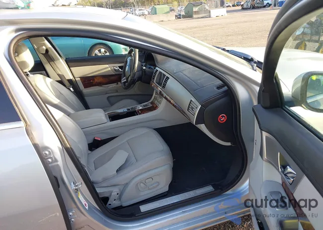 SAJWA0FB1BLS16782: 44589718