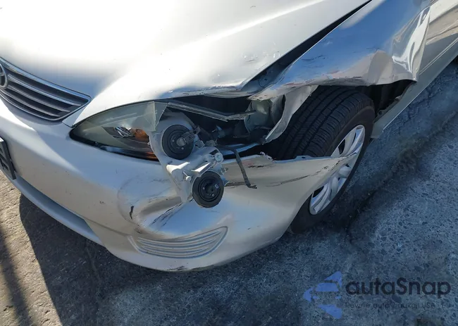 4T1BE32KX6U156814: 44589746