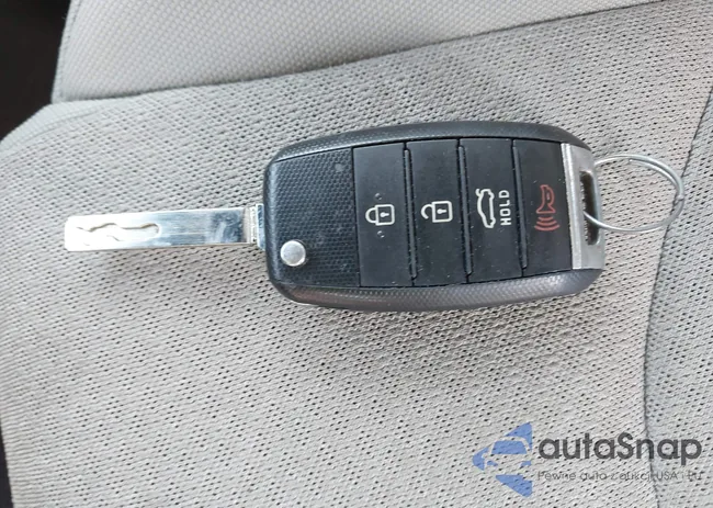 KNAGT4L37G5070625: 44589880