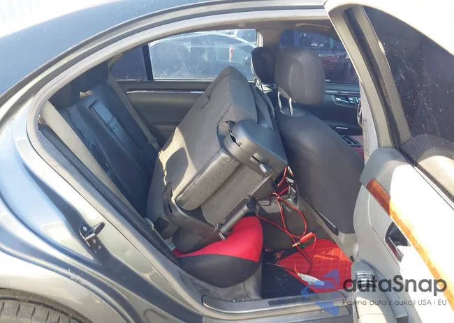 WDDNG71X97A118807: 44590015