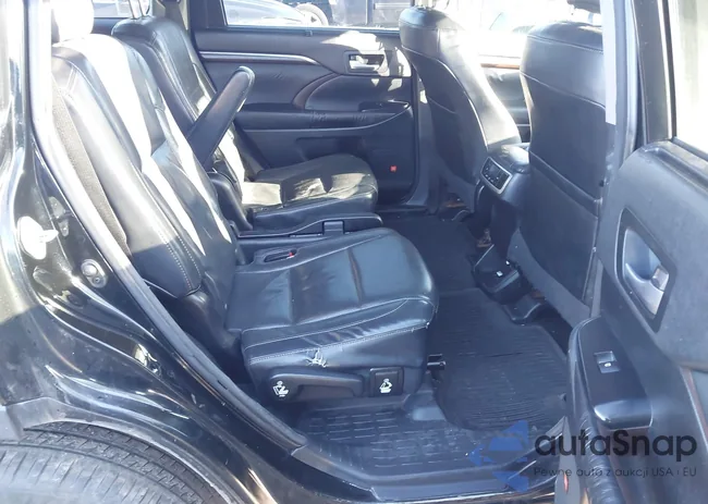 5TDDCRFH4FS009302: 44590043