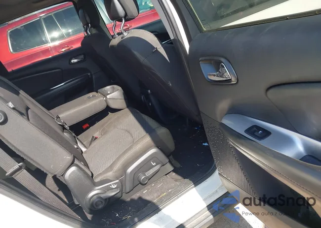 3C4PDCAB9JT309572: 44590055