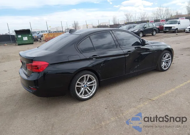 WBA8E9C51GK645882: 44589250