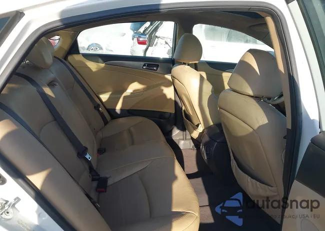 KMHEC4A49BA018530: 44590563