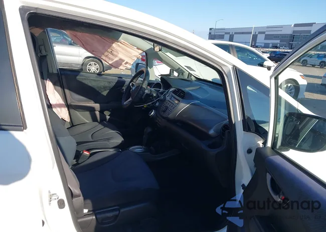 JHMGE8H57BC026304: 44590782