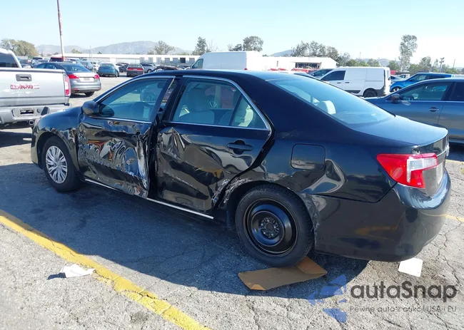 4T4BF1FK8CR165864: 44590860