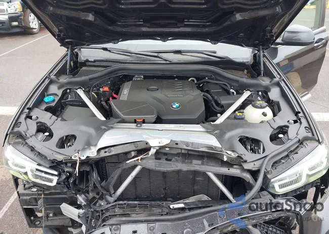 5UX33DT04N9J64845: 44590977