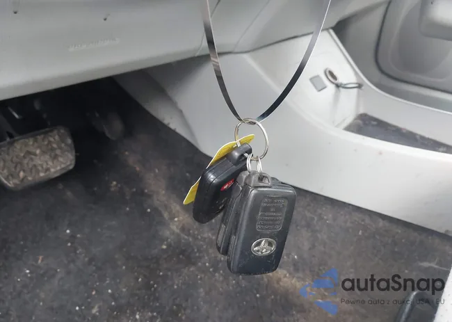 JTDKN3DU5D5687235: 44590281