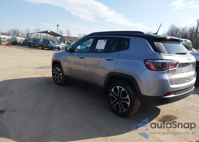 3C4NJDCN3RT596383: 44590309