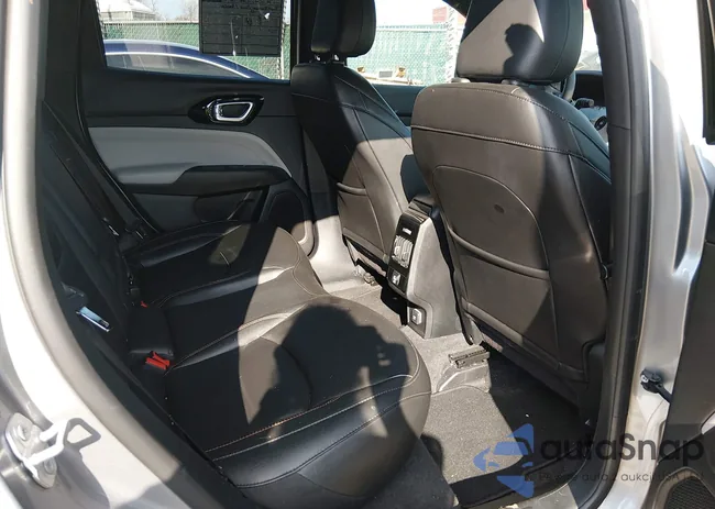 3C4NJDCN3RT596383: 44590309