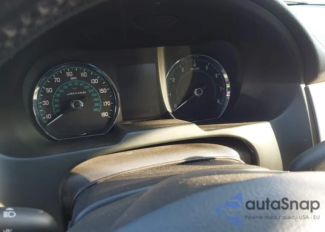 SAJWJ0EF5E8U20819: 44590353