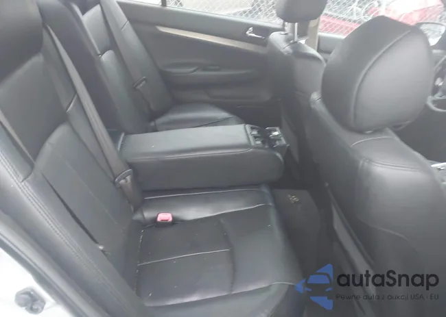 JN1CV6AR3DM768880: 44590361