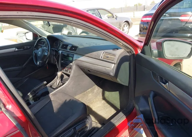 1VWAT7A34FC033696: 44591534