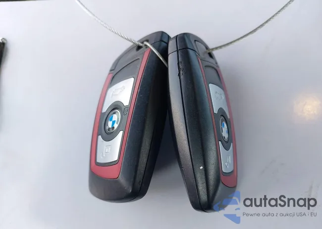 WBA4C9C58FD330763: 44591630