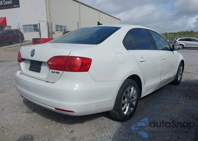 3VWDX7AJ5BM365980: 44591686