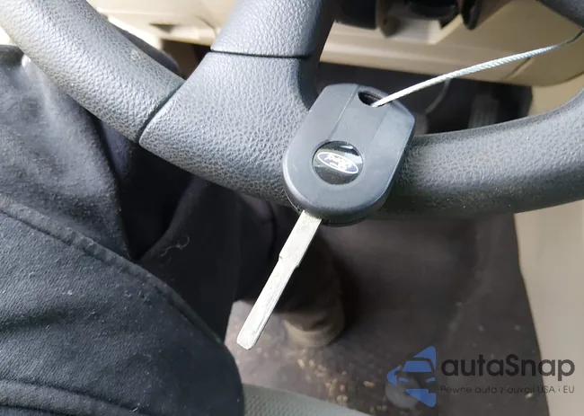 1FADP3F26EL451999: 44591719