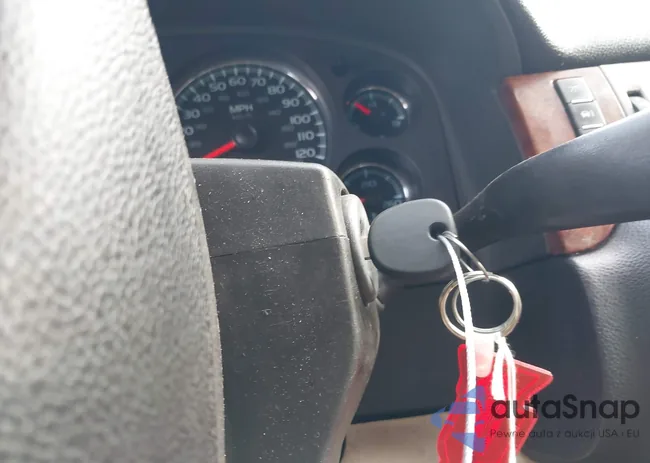 1GNFC13JX8R267320: 44591874