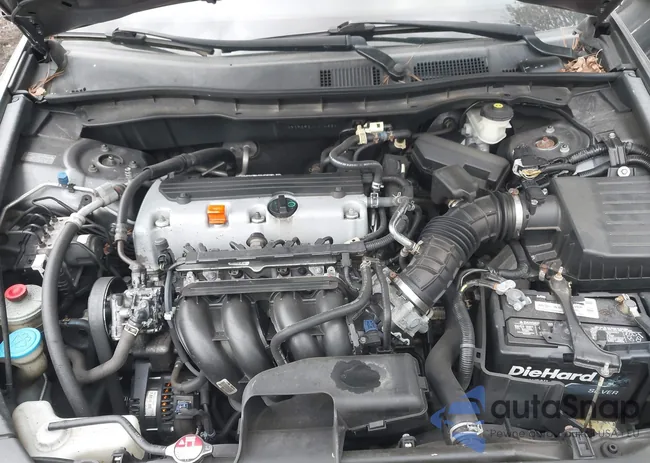 1HGCP2F3XAA146201: 44592045