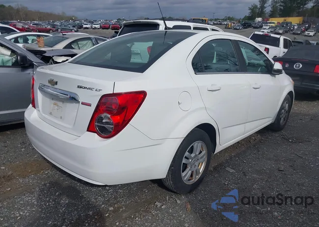 1G1JC5SB0D4241779: 44592079