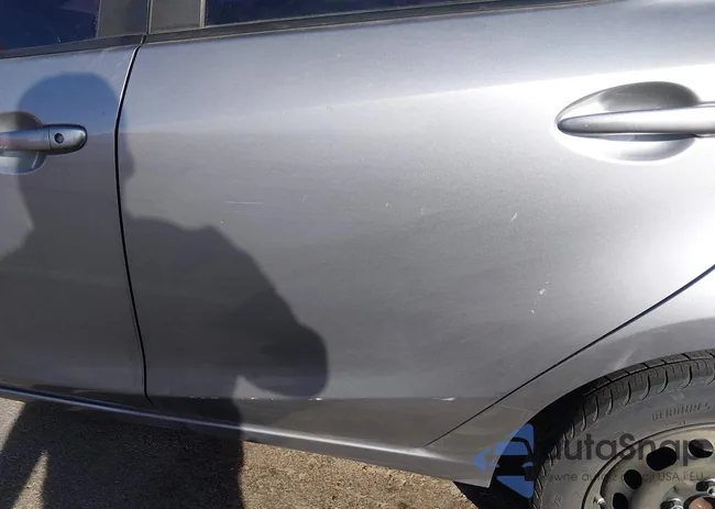 JM1DE1KY4C0141668: 44591121