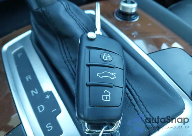 WA1LMAFE1ED006930: 44591351