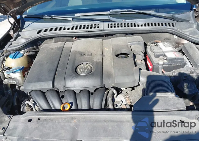 3VWDX7AJ8CM354831: 44591392